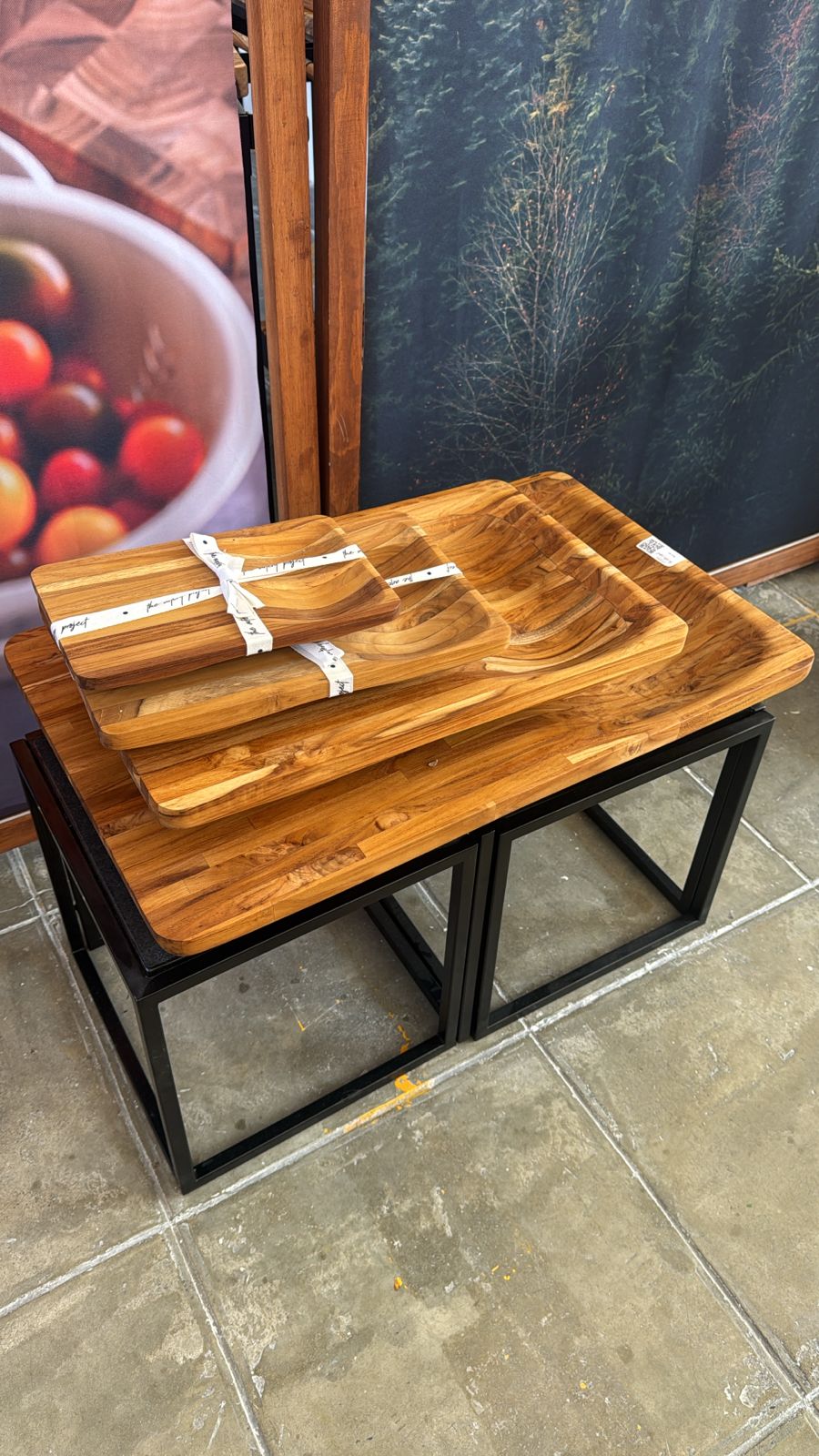 Curves by La Metropolitana Teakwood (L)